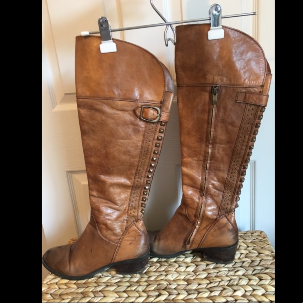 Vinca Camuto leather boots